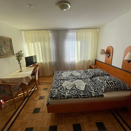 Doppelbett Mit Einzel Bett 2 Appartement